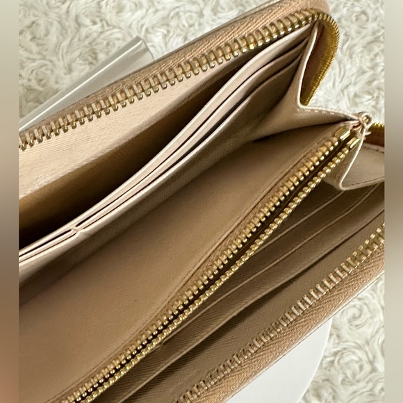 Prada Saffiano Fiocco Bow Wallet - Picture 3 of 11